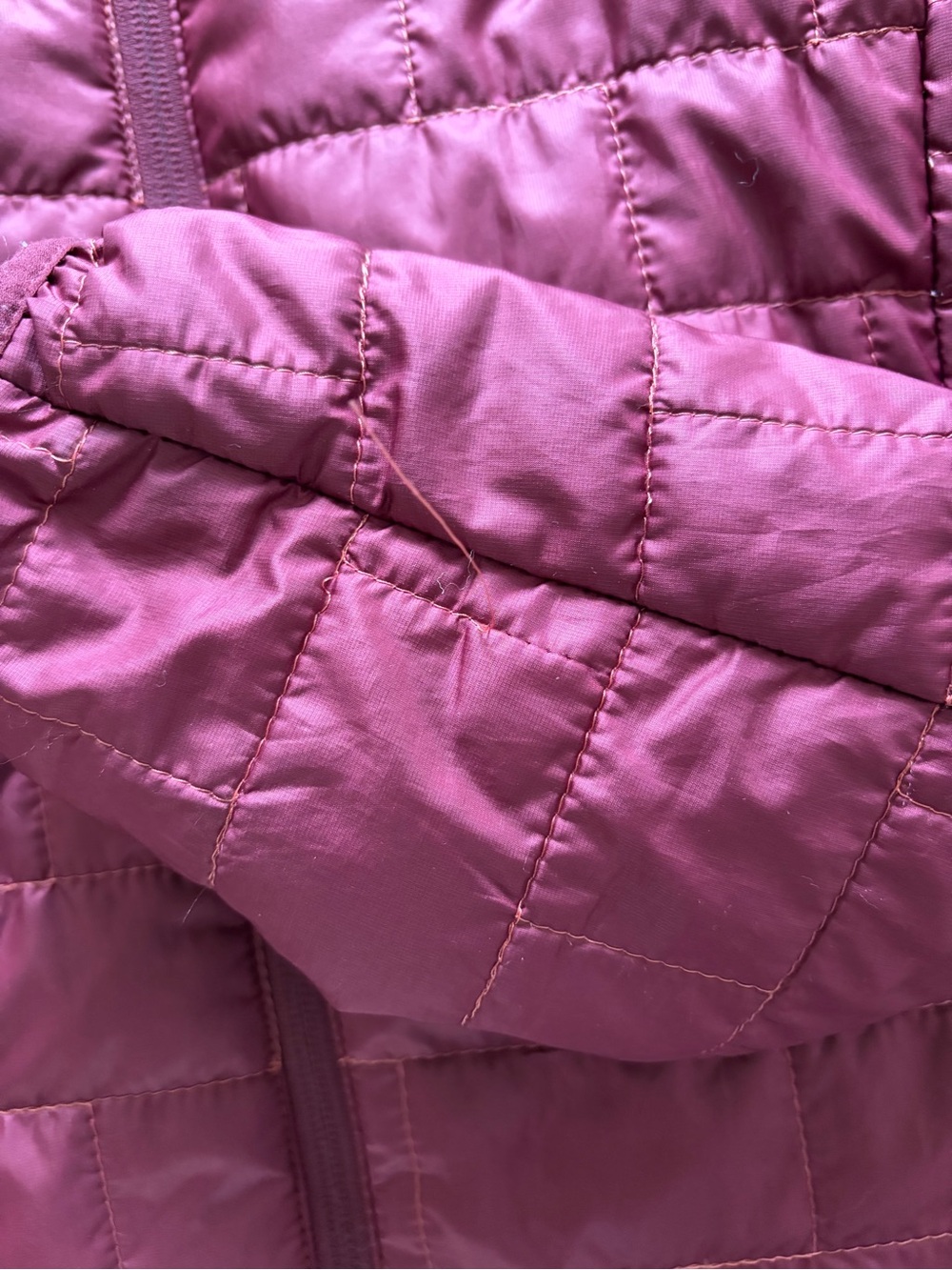 Patagonia Women's Nano Puff Burgundy - Picture 4 of 4